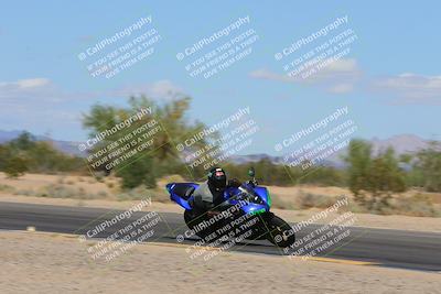 media/Oct-01-2023-SoCal Trackdays (Sun) [[4c570cc352]]/Turn 7 Inside (11am)/
